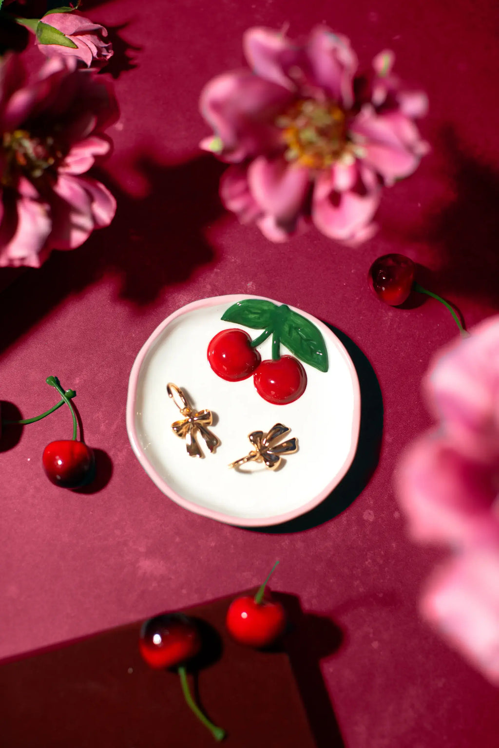 Håndlaget pyntefat Cherry
