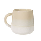 Beige krus for varme drikker