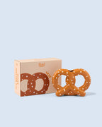 Vase, kringle/pretzel