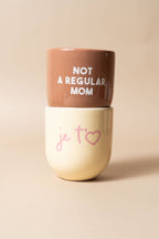 Sisi krus, Not a regular Mom
